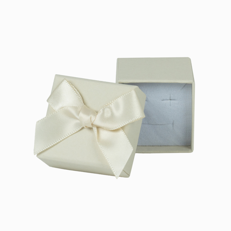 Cutie bijuterii, gama normal paper, cu funda, 1