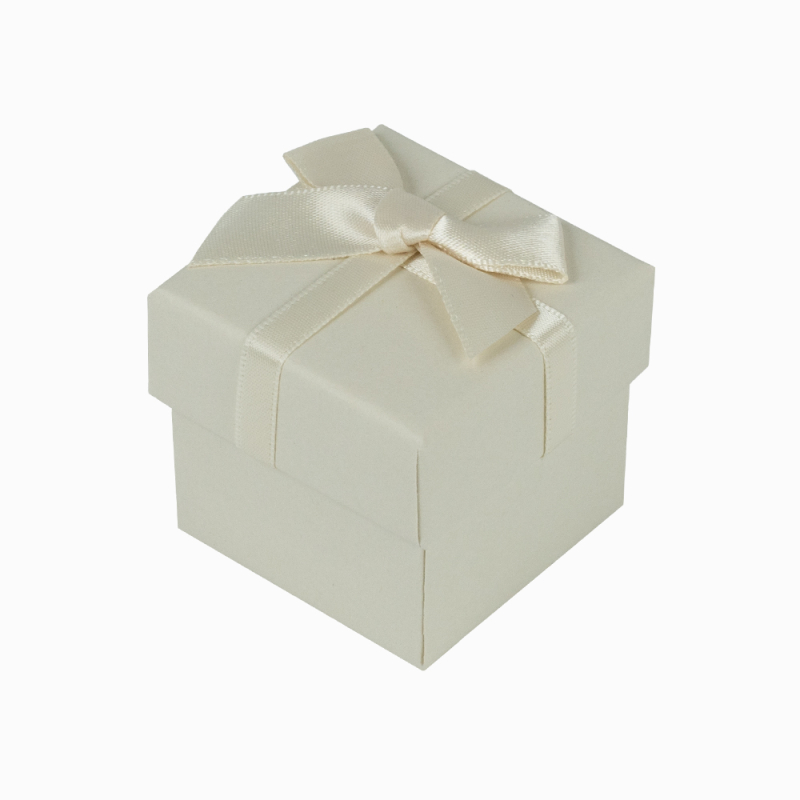 Cutie bijuterii, gama normal paper, cu funda, 18